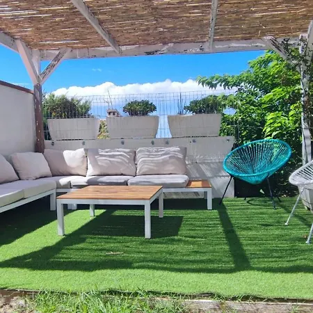 Holiday home Maison De Au Soleil
